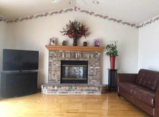 3943 Sun Rapids Dr, Okemos, MI 48864