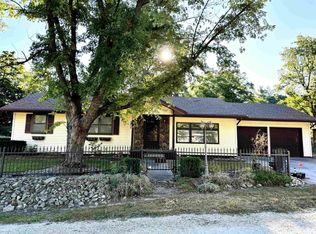 105 S Dutchland Estate Rd, Havana, IL 62644