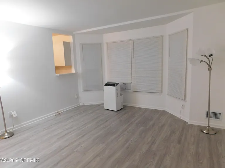 3 Atlantic Ave — Photo 1