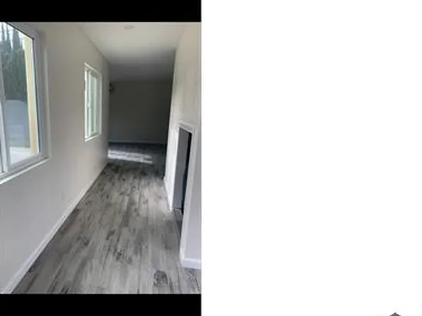 8713 Glider Ave #B, Los Angeles, CA 90045