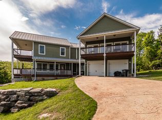 1465 Lancelot Ln, Branson West, MO 65737