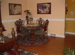 18103 Holland Ave, Eastpointe, MI 48021