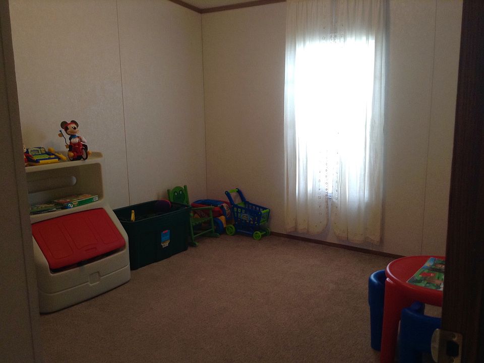 1st image of 302 Windsong Dr