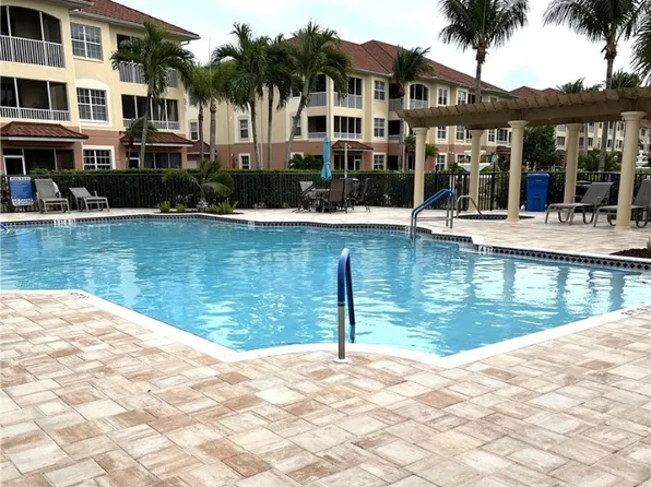 1137 Van Loon Commons Cir APT 202, Cape Coral, FL 33909