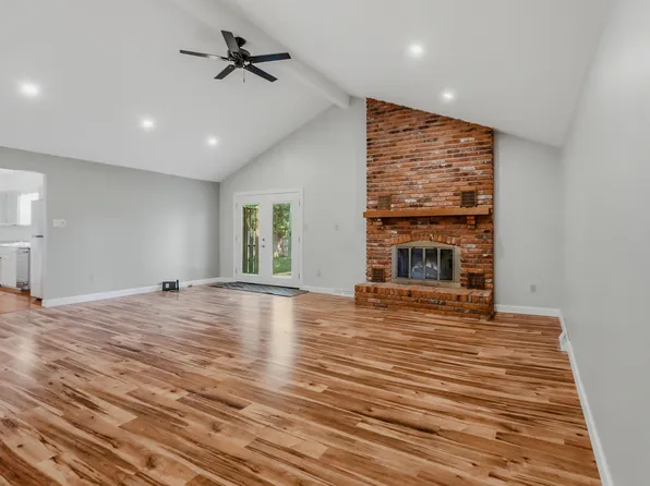 3501 Bray Ave, Columbia, MO 65203