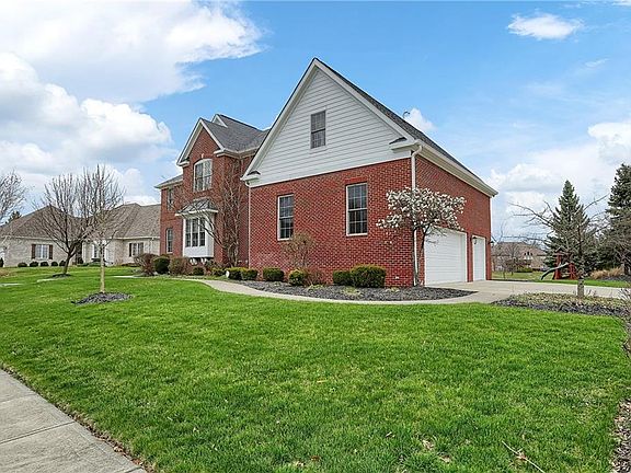 4th image of 10387 Water Crest Dr