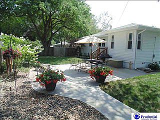 3rd image of 406 Hogan Dr