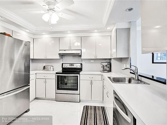 5th image of 3500 Galt Ocean Dr APT 1504