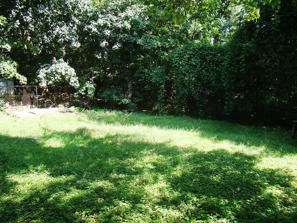 2nd image of 38 Van Wyck Dr