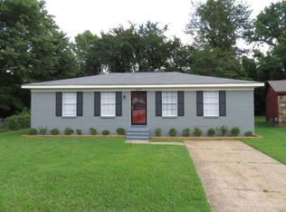 3870 Oakshire St, Memphis, TN 38109