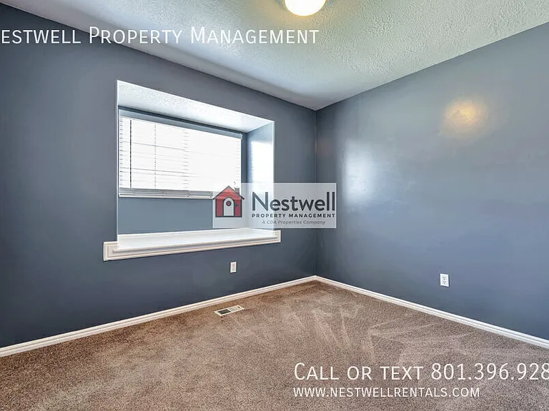 220 W 90 N — Photo 12