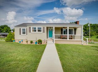 1605 Blackmore St, Kingsport, TN 37665