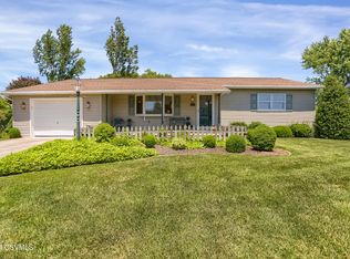 954 Terrace Dr, Lewisburg, PA 17837