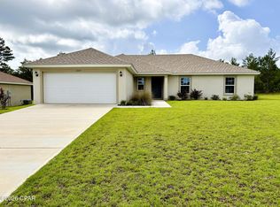 2225 Chase St, Chipley, FL 32428