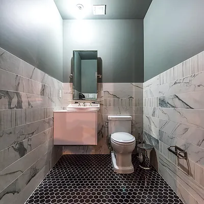 Rented by Nooklyn NYC LLC | media 121