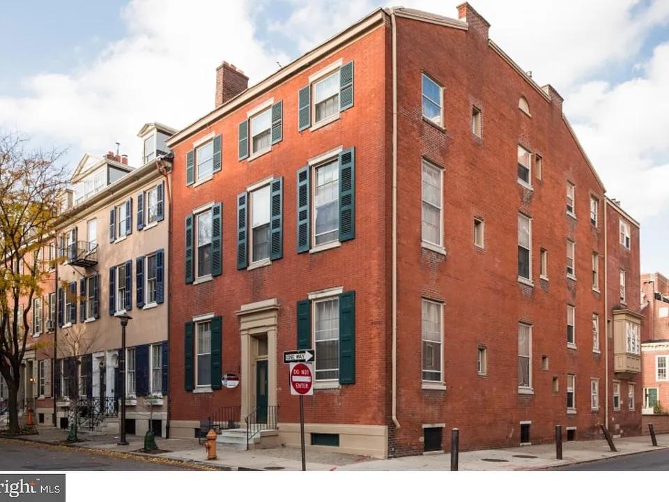 901 Clinton St #3