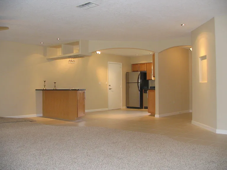 10516 Montpelier Cir — Photo 8