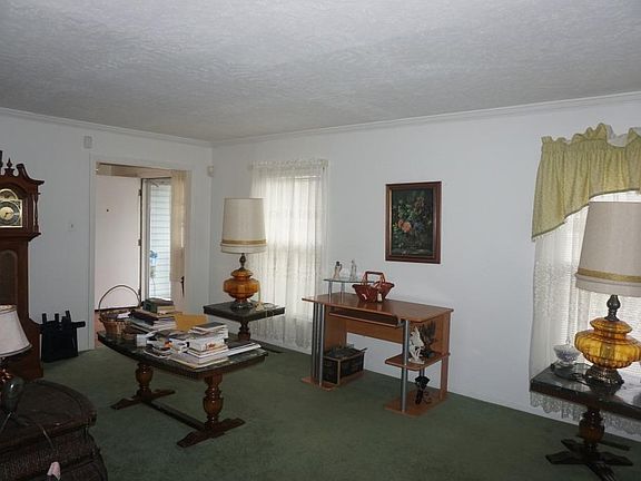 3rd image of 1600 Stephens St
