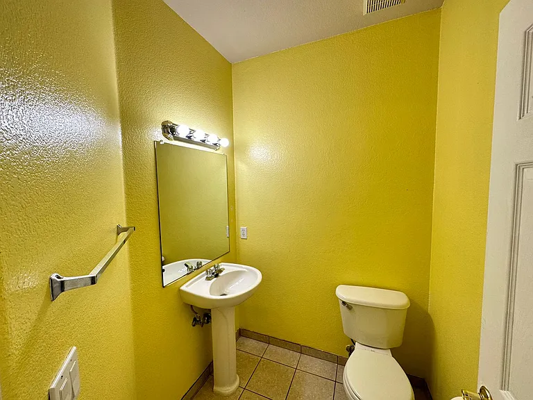 25126 Angelina Ln #9 — Photo 17