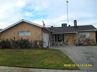 3121 N Pleasant Ave, Fresno, CA 93705