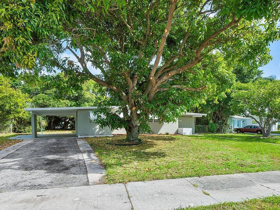 1st image of 715 W Jasmine Drive