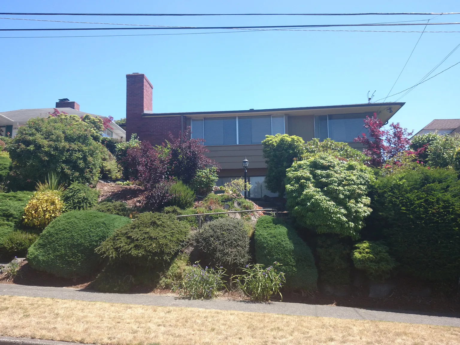 2816 29th Ave W photo 1