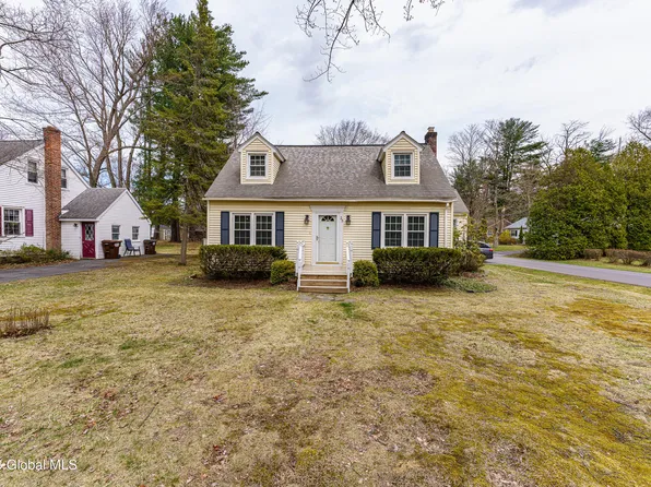 23 Bender Lane, Delmar, NY 12054