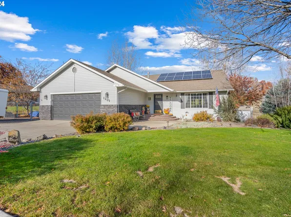 1201 SW Theta Ct, Pendleton, OR 97801