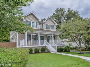 4028 Woodland Dr, Fairfax, VA