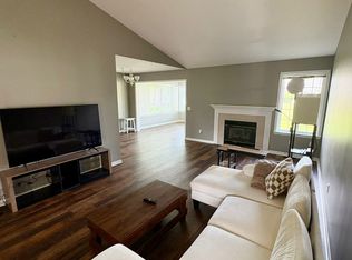 51836 Wembley Dr, South Bend, IN 46637