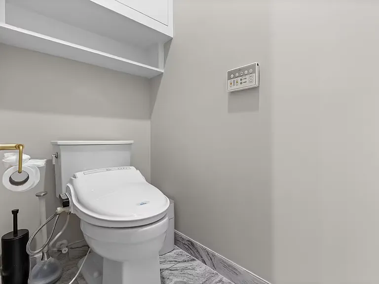 1522 Malone St — Photo 41