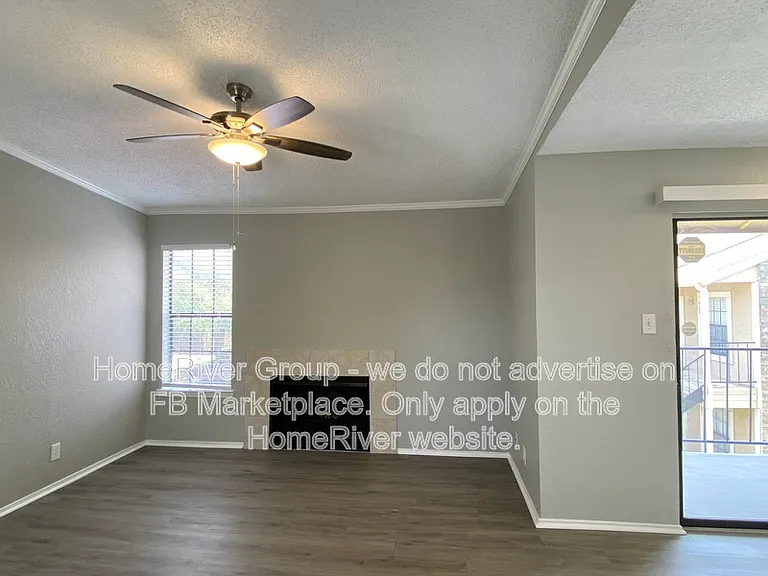 4748 Old Bent Tree Ln #302 — Photo 4