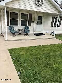 3rd image of 320 6th Ave