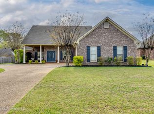 329 Towne St, Brandon, MS 39042
