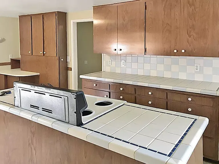 7020 SW Country Club Dr — Photo 9
