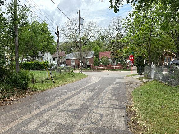 5th image of 1620 Bradley St