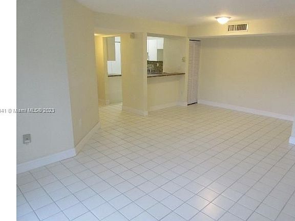 5th image of 469 NE 207th Ln APT 104