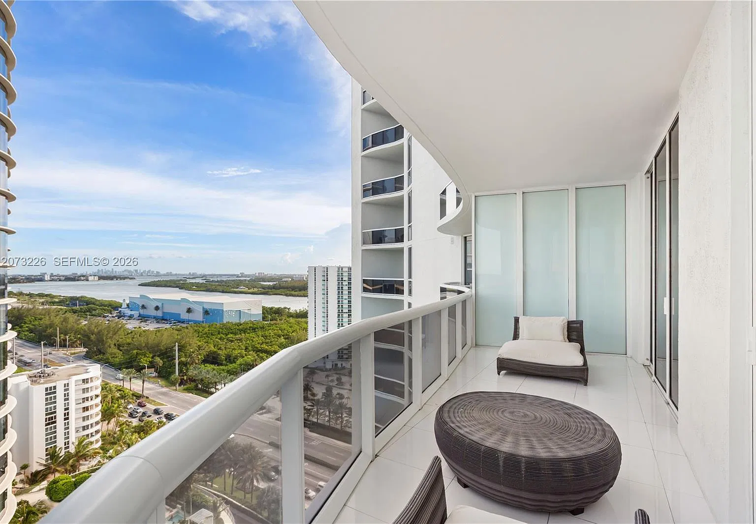 Tdr Tower Iii Condo — Photo 2