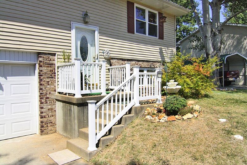 2nd image of 403 Springview Dr