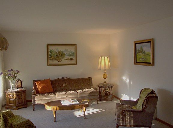 3rd image of 6017 S Melvina Ave