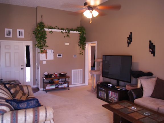 3rd image of 794 Ellie Nat Dr