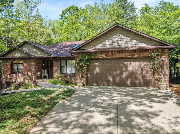 542 Soquili Dr, Brevard, NC 28712