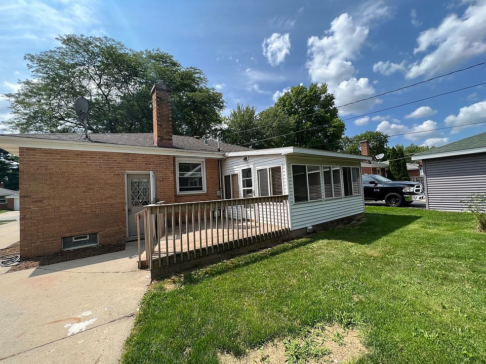 2nd image of 1205 Mohawk Dr