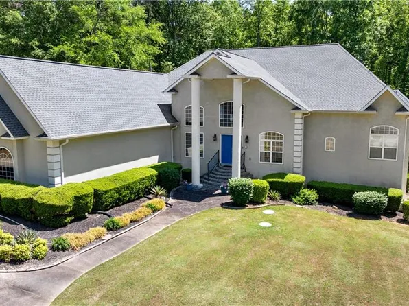 915 Magnolia Way, Hampton, GA 30228