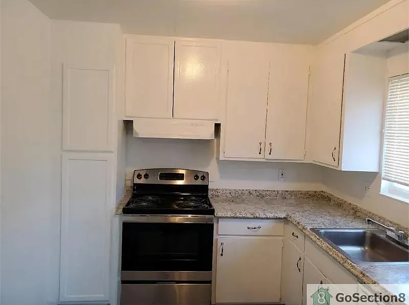 1528 Valle Vista Ave #28