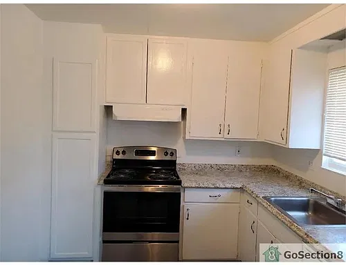 1528 Valle Vista Ave #28 Photo 1