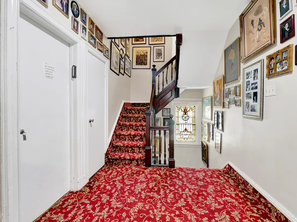 511 Argyle Road image 8 of 19