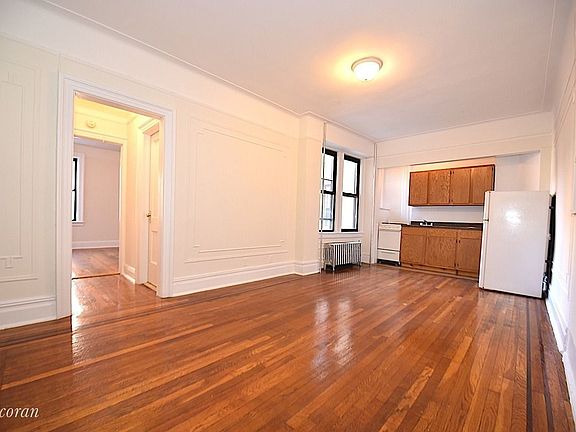 2nd image of 3056 30th St APT 3H