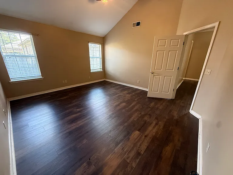 4131 Tanya Cir — Photo 9