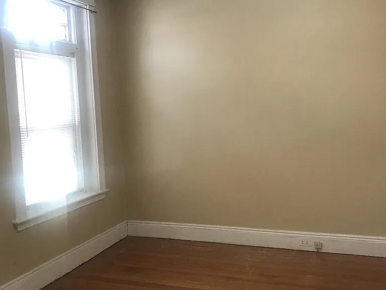 1885 Beacon St #1 — Photo 12